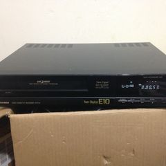 Mitsubishi HS-E10 VHS Player / Recorder