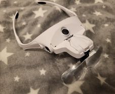 Magnifying glasses with light and 5 Lenses