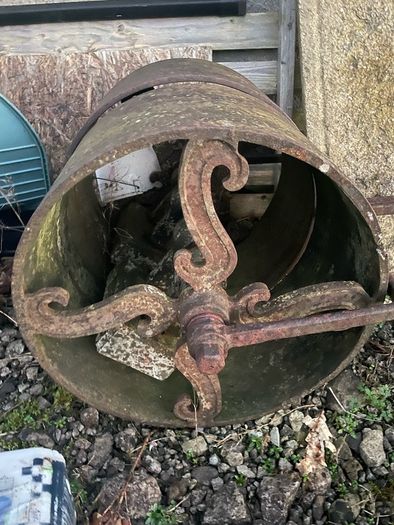 Cast iron antique land roller