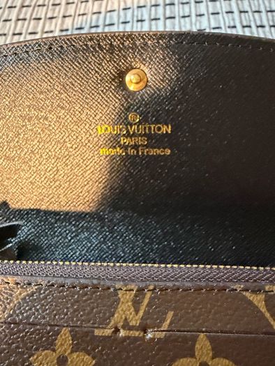 Louise Vuitton Wallet