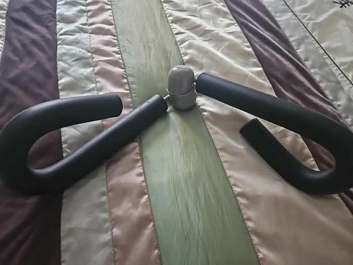 Leg trainer