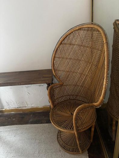 Vintage rattan peacock chair