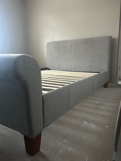 5ft kingsize sleigh bedframe . Grey fabric. Ez living bed