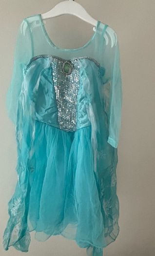 2 Disney princess Frozen dresses 5/6 years old and 6-8years old 122/128cm