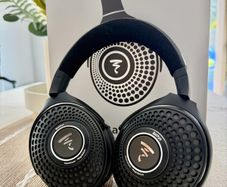 Focal Bathys Audiophile Bluetooth High End Headphones