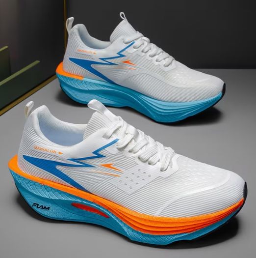 Professional Running Shoes with Carbon Plate Technology