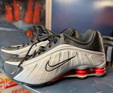 nike  shocks
