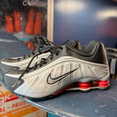 nike  shocks