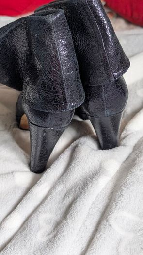 Selection of ladies high heel shoes size 38