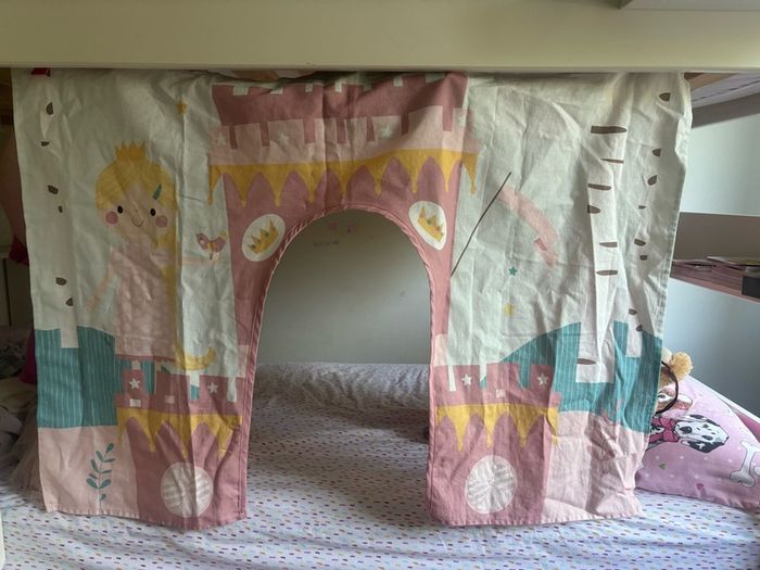Bunkbed curtains