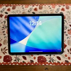 iPad Air M4 11 inch 128GB, Space Grey, 100% Battery, Like New