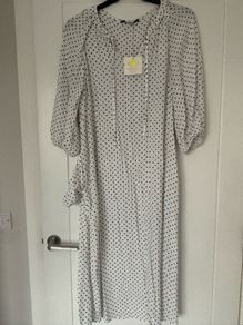 Brand new polka dot dress - size 12/14/16