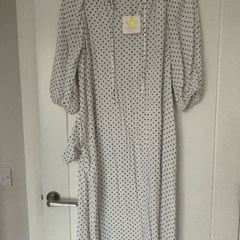 Brand new polka dot dress - size 12/14/16