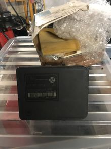 Vw Abs Ecu - 1c0 907 379k