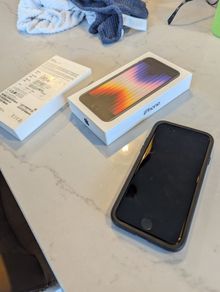 IPhone SE 3 100% Battery Health