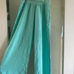 Subdued wide leg trousers - brand new