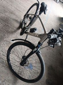 Trek hybrid bike