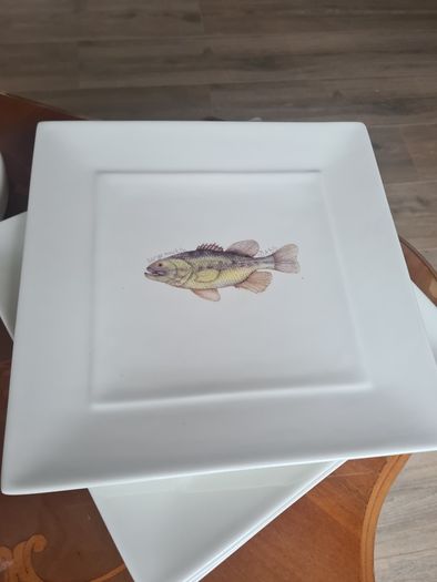Plates/Bowls