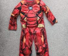 boy's costume. Age 5/6