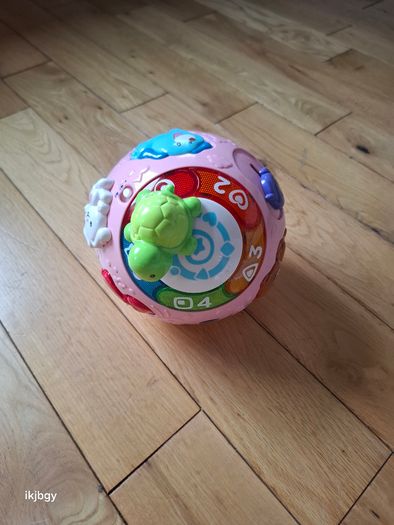Bouncer/rocker, activity mat and toys