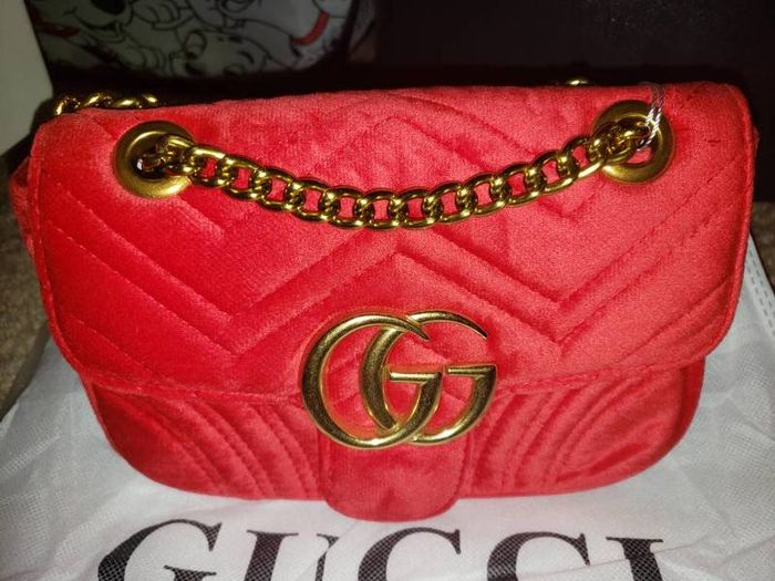 Red Stunning Velvet GG Marmont Shoulder Bag - perfect for Valentine's day
