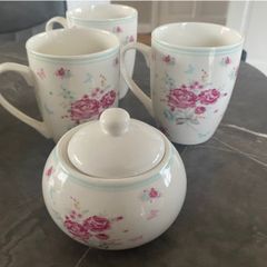 Emma James fine bone China  three  mugs and sugar bowl