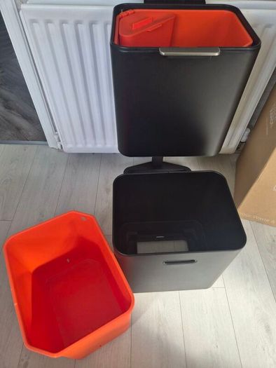 PRICE DROP Joseph Joseph Intelligent Waste 60L Bin