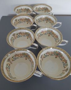 8x Tea Cups Aynsley Henley Fine Bone China