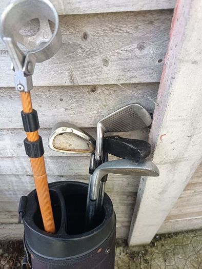 Golf Club Pitch +putt