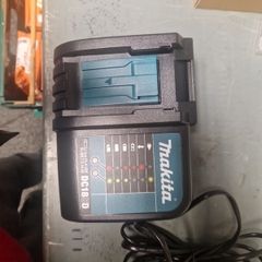 makita charger