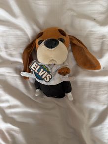 Elvis Hound Dog Singing Plush Toy Official 1956 Elvis Novelty Dog with Tag