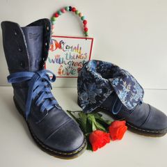 Dr Martens Triumph Aimilita fold over mirage floral biker boots UK8 EU42 US10