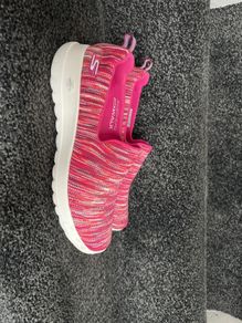 womens pink sketchers
