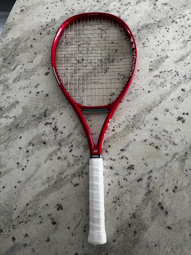 Yonex Vcore 100d G3