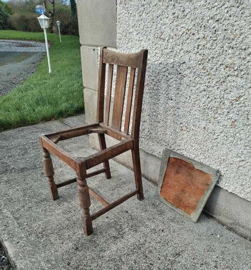 Antique Chair From The 1900's - Vintage Furniture Collectors Restoration Project - Retro Collectable