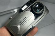 Fuji Film Fine Pix 1400Zoom 2000 Vintage Digital Camera