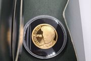 Elvis Presley 9ct gold coin