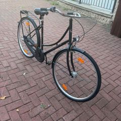 Classic Black City Bike