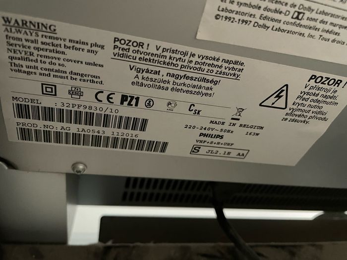 Phillips Tv Cineos Model  32PF9830/10