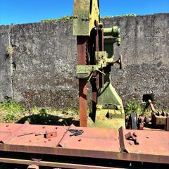 Vertical PTO Robinson saw mill