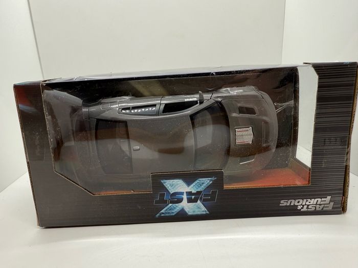 Jada 1:24 Fast & Furious 2021 Dodge Charger SRT Hellcat car model diecast die cast