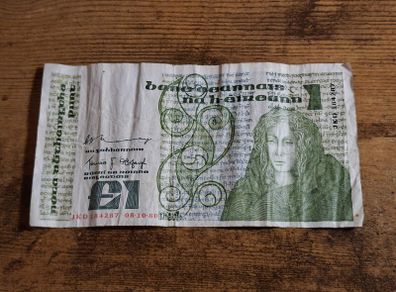 Ireland, One Pound 1980 (JKD) banknote, circulated - free standard postage