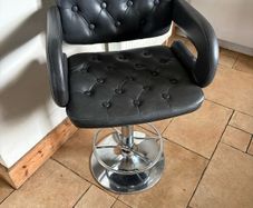 bar stool