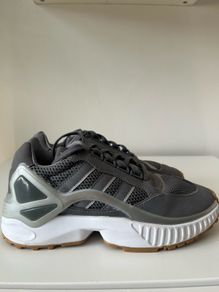 Adidas Trainers (Torsion)