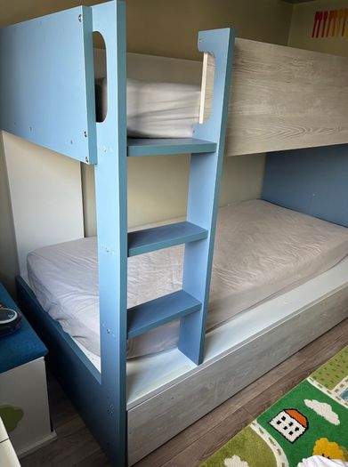 Kids bunk bed with storage