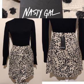 NASTY GAL Animal Print Skirt, new with tags,
