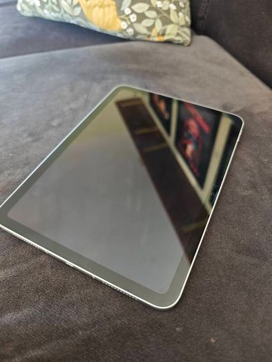 Apple iPad A16