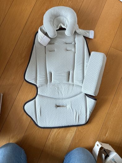 UPpa baby infant snug seat