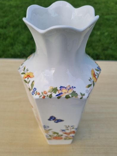 Aynsley Bone China " Cottage Garden " Large Vase