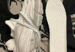 White runners training shoes size 39